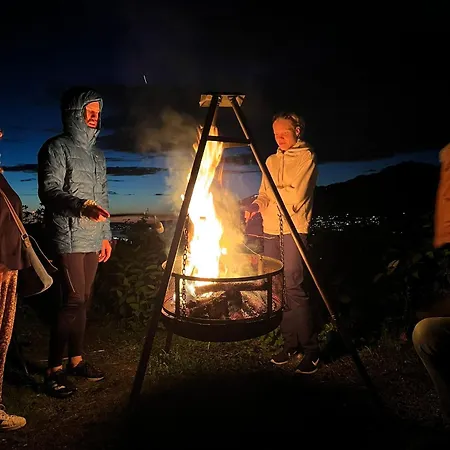 شباب بيرغن مونتانا بيت شباب