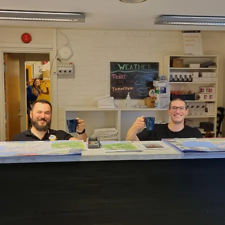 Vandrarhem Montana *