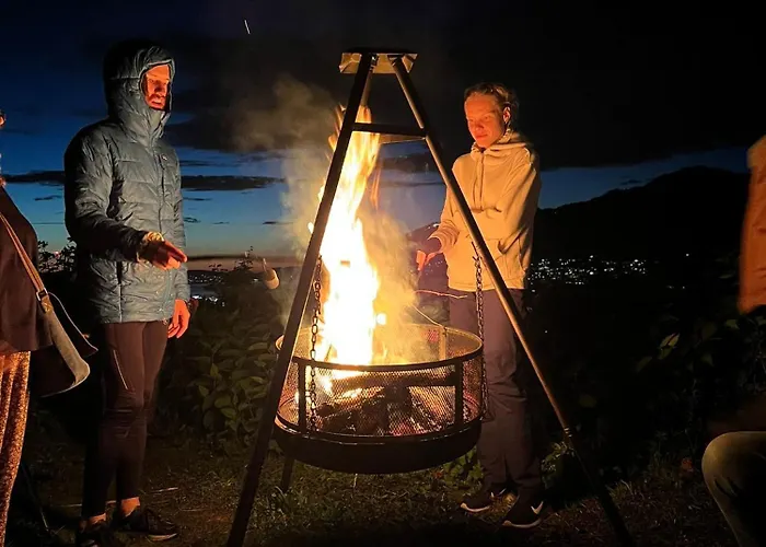 モンタナ ホステル