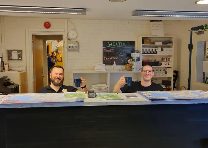 ホステル モンタナ *